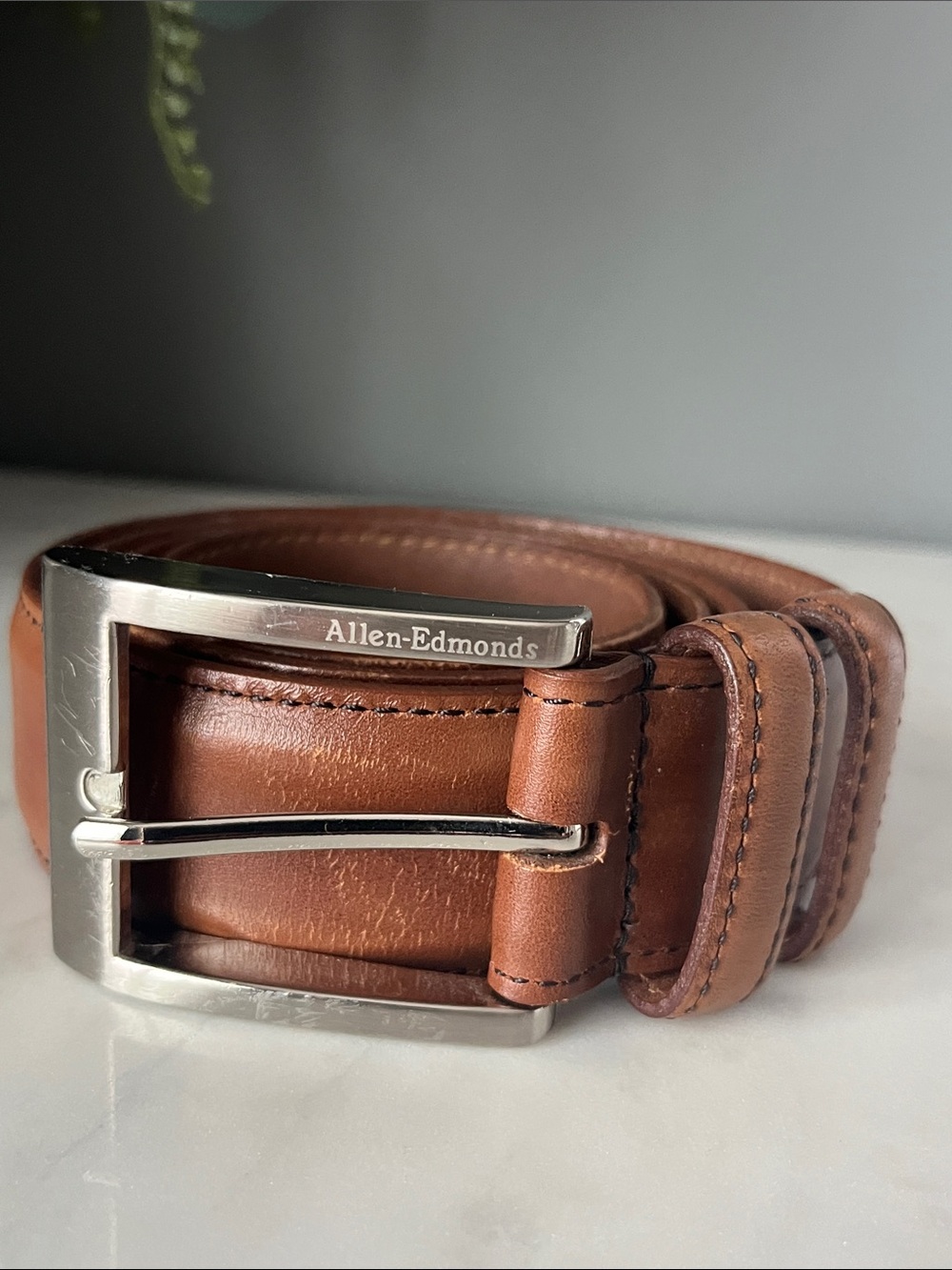 Allen Edmonds Tan Brown Calfskin Leather Buckle Belt